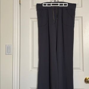 Lululemon grey pants